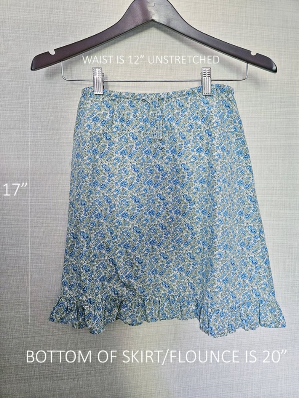 GIRLS SIZE 12 OLD NAVY 100% cotton floral skirt with ruffle bottom
